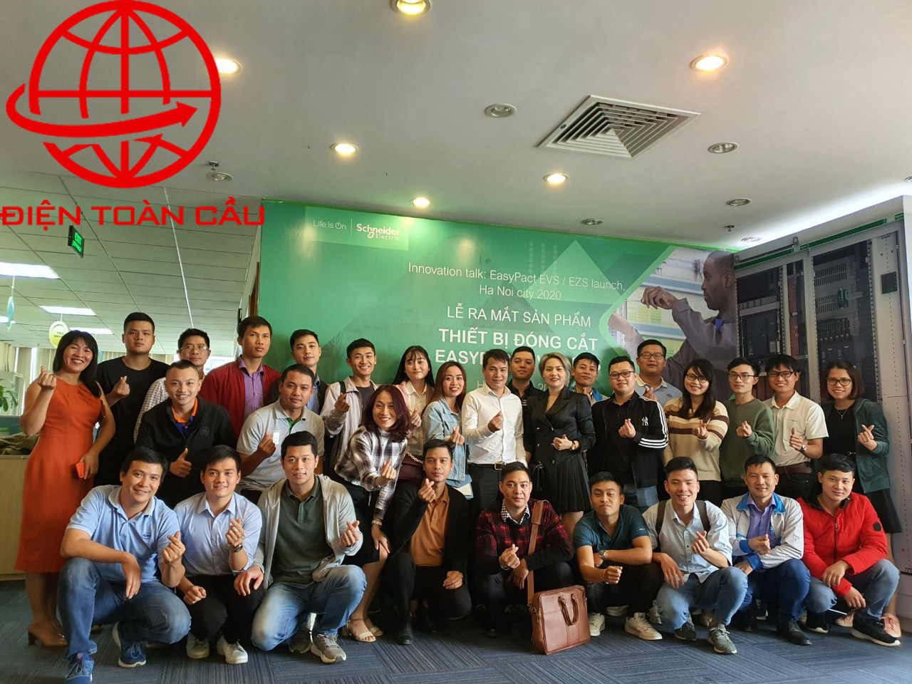 mua-thiet-bi-dien-schneider-o-dau-2 địa chỉ mua thiết bị điện uy tín toàn quốc