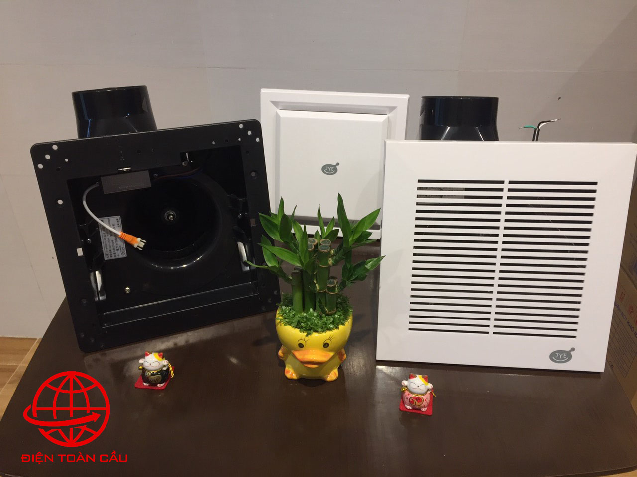 nha-phan-phoi-thiet-bi-dien-jye-quat-hut-2 phân phối quạt hút âm trần nhập khẩu